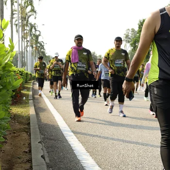 Runner Photo 6989359