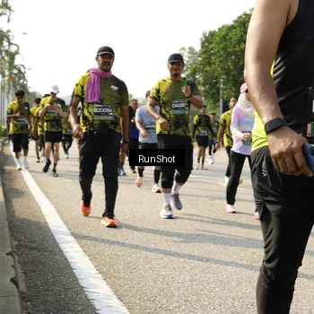 Runner Photo 6989382