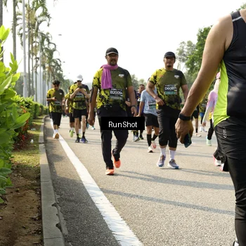 Runner Photo 6989383
