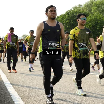 Runner Photo 6989386