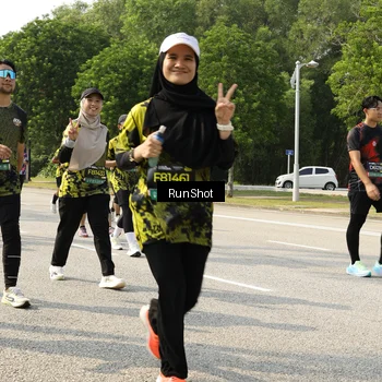 Runner Photo 6989390