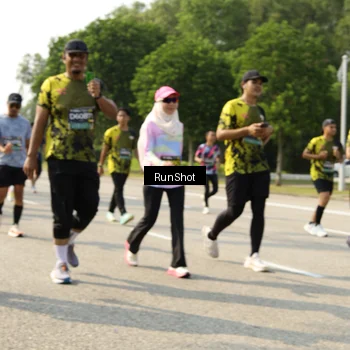 Runner Photo 6989407