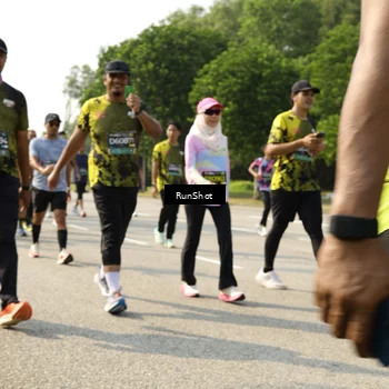 Runner Photo 6989408