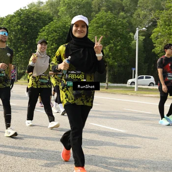 Runner Photo 6989413