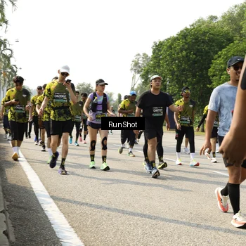 Runner Photo 6989429