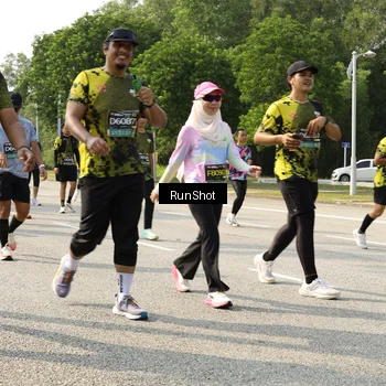 Runner Photo 6989431