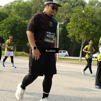 Runner Photo 6989493