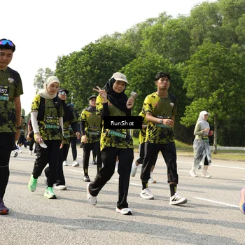 Runner Photo 6989501