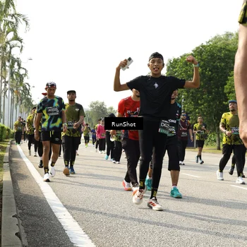 Runner Photo 6989552