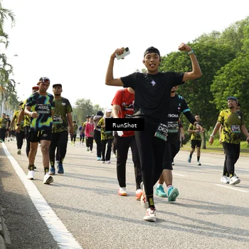 Runner Photo 6989577