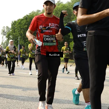 Runner Photo 6989630