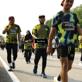 Runner Photo 6989640