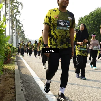 Runner Photo 6989674