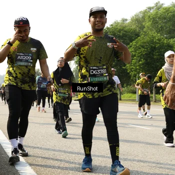 Runner Photo 6989682