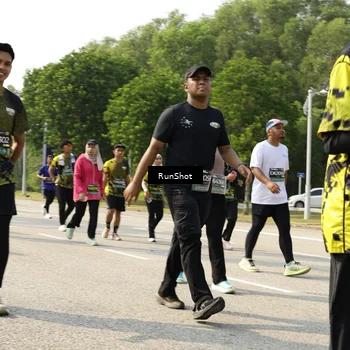 Runner Photo 6989697