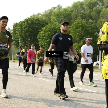 Runner Photo 6989700