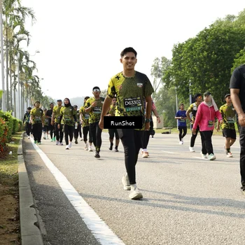 Runner Photo 6989701