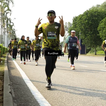 Runner Photo 6989719