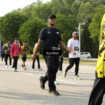 Runner Photo 6989729