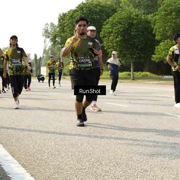 Runner Photo 6989776