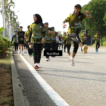 Runner Photo 6989811