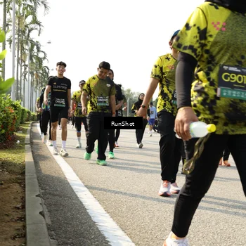 Runner Photo 6989863