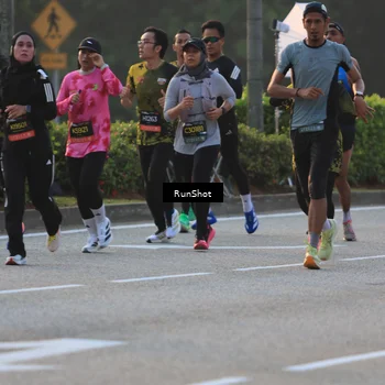 Runner Photo 6991508