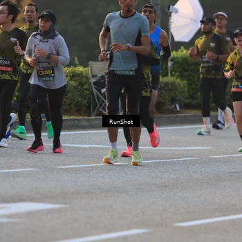 Runner Photo 6991513