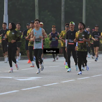 Runner Photo 6991522