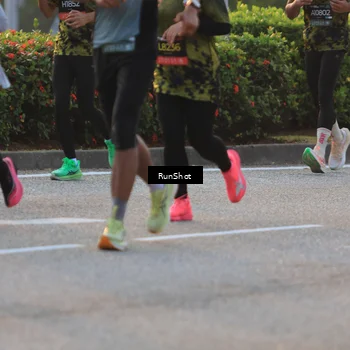 Runner Photo 6991530