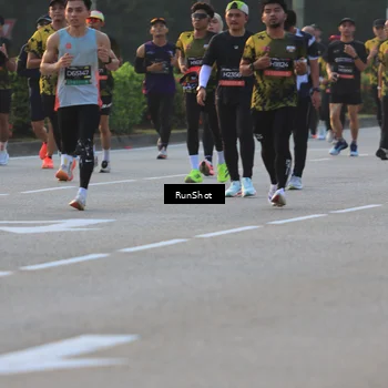 Runner Photo 6991538