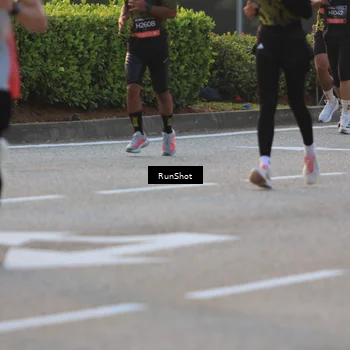 Runner Photo 6991565