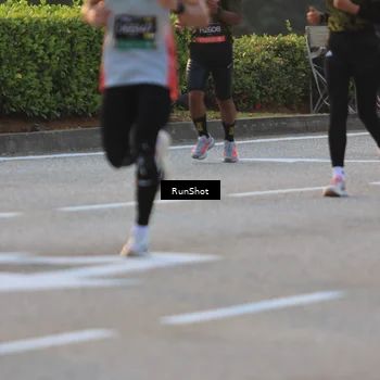 Runner Photo 6991572