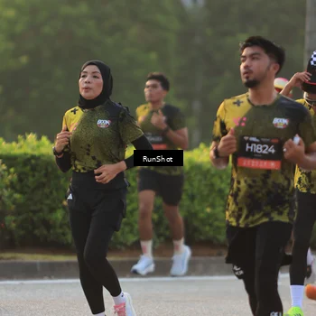 Runner Photo 6991585