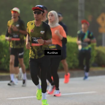 Runner Photo 6991608