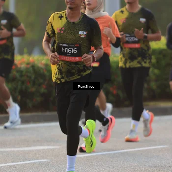 Runner Photo 6991632