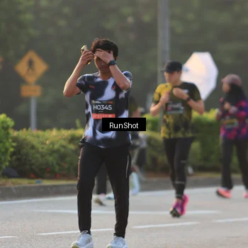 Runner Photo 6991672