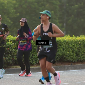 Runner Photo 6991691