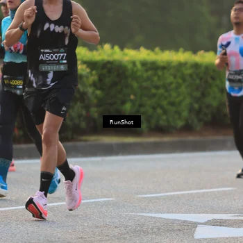 Runner Photo 6991697