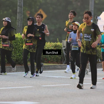 Runner Photo 6991779