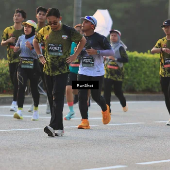 Runner Photo 6991800
