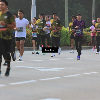 Runner Photo 6991810