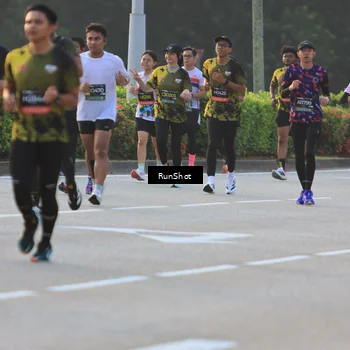 Runner Photo 6991812