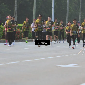 Runner Photo 6991825