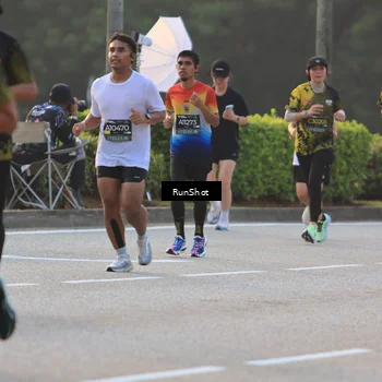 Runner Photo 6991847