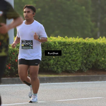 Runner Photo 6991876