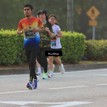 Runner Photo 6991880