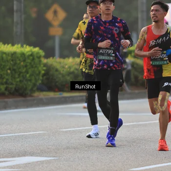 Runner Photo 6991900