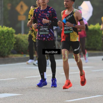 Runner Photo 6991901