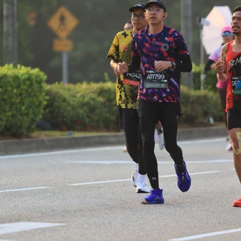 Runner Photo 6991925